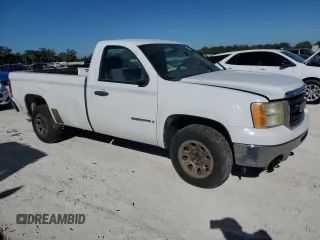 2009 GMC Sierra 1500 Work Truck z VIN 1GTEC14C39Z900813, wystawiony jako Copart lot #82673734 z przebiegiem Nie podano mil oraz Szkoda całkowita • Salvage title. Historia ofert i sprzedaży dostępna na DreamBid. Obrazek 4.