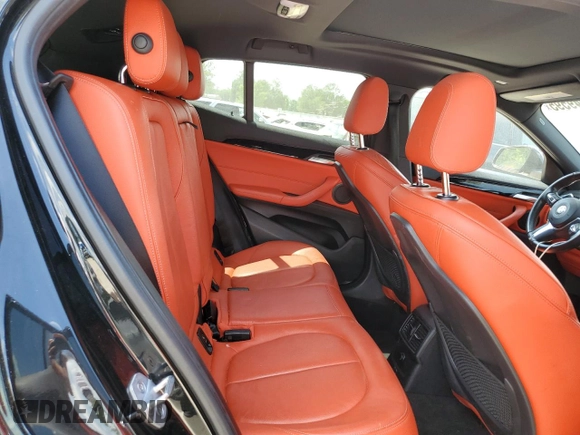 2018 BMW X2 sDrive28i z VIN WBXYJ3C36JEJ64948, wystawiony jako Copart lot #54049595 z przebiegiem 60 168 mil mil oraz Szkoda całkowita • Salvage title. Historia ofert i sprzedaży dostępna na DreamBid. Obrazek 10.