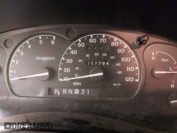 2000 Ford Ranger XLT with VIN 1FTZR15X2YPB86720, listed as a IAAI auction lot 41501141 with 211,794 mi miles. Bid and sale history available at carsss.com. Image 7.