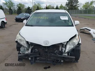 2011 Toyota Sienna LE AAS with VIN 5TDKK3DC0BS028826, listed as a IAAI auction lot 42099484 with 143,745 mi miles and . Bid and sale history available at DreamBid. Image 13.