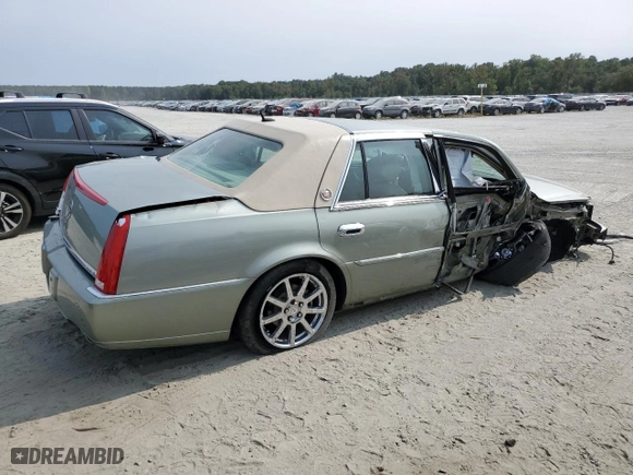 2007 Cadillac DTS Performance with VIN 1G6KD57967U131549, listed as a Copart auction lot 70918804 with 73,618 mi miles and Salvage Title. Bid and sale history available at carsss.com. Image 3.
