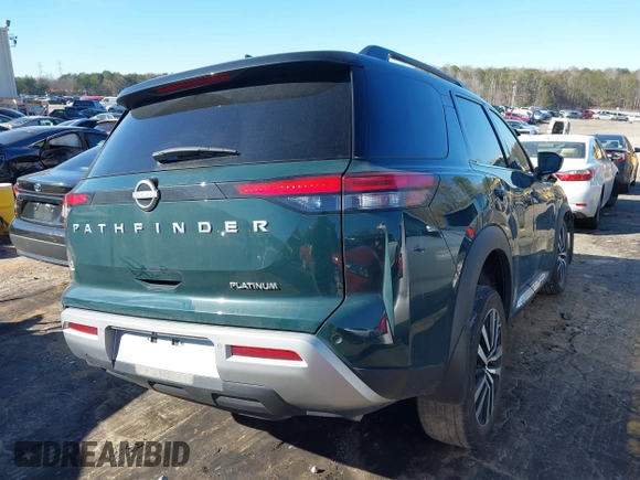 2024 Nissan Pathfinder Platinum z VIN 5N1DR3DH1RC223387, wystawiony jako IAAI lot #41600939 z przebiegiem 34 441 mil mil oraz . Historia ofert i sprzedaży dostępna na DreamBid. Obrazek 4.