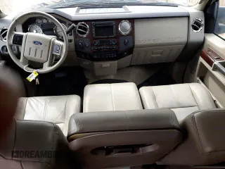 2008 Ford F-450 XL with VIN 1FTXW43R18EC17201, listed as a Copart auction lot 70775874 with 121,739 mi miles and Clean Title. Bid and sale history available at carsss.com. Image 8.