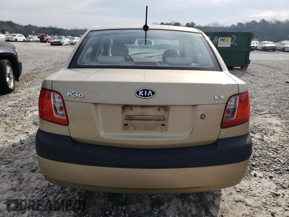 2009 Kia Rio LX with VIN KNADE223296470687, listed as a Copart auction lot 48385925 with 176,400 mi miles and Salvage Title. Bid and sale history available at DreamBid. Image 6.