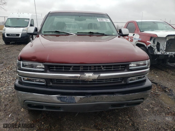 2000 Chevrolet Silverado 2500 with VIN 1GCGK24U1YE265476, listed as a Copart auction lot 85861104 with 235,862 mi miles and Clean Title. Bid and sale history available at carsss.com. Image 5.