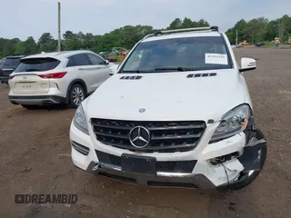 2014 Mercedes-Benz M 350 with VIN 4JGDA5HB0EA397515, listed as a IAAI auction lot 42491949 with 126,427 mi miles and . Bid and sale history available at DreamBid. Image 12.