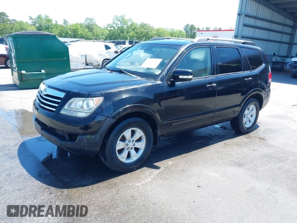 2009 Kia Borrego LX with VIN KNDJJ741295033045, listed as a IAAI auction lot 42111919 with 229,340 mi miles and . Bid and sale history available at DreamBid. Image 2.