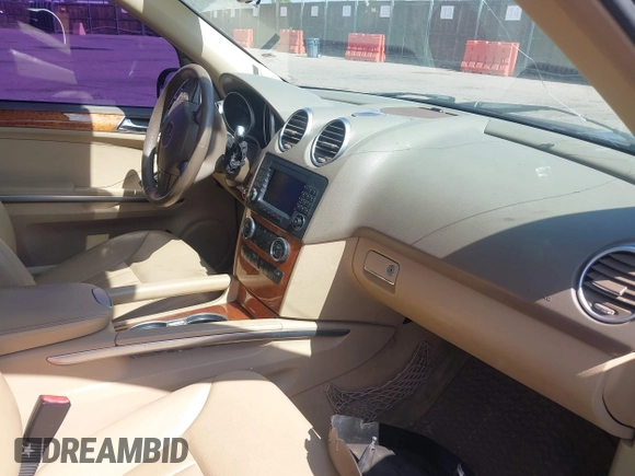 2008 Mercedes-Benz M 350 z VIN 4JGBB86E58A358488, wystawiony jako IAAI lot #42489524 z przebiegiem 165 738 mil mil oraz . Historia ofert i sprzedaży dostępna na DreamBid. Obrazek 5.