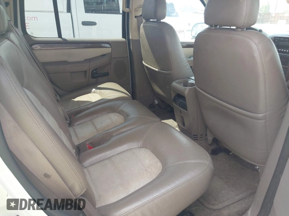 2004 Ford Explorer с VIN 1FMZU84K84ZB05856, выставлен на аукционе IAAI как лот 42557804 с пробегом 145 464 миль миль и . История ставок и продаж доступна на DreamBid. Изображение 8.