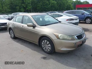 2008 Honda Accord LX z VIN 1HGCP26328A035653, wystawiony jako IAAI lot #42239314 z przebiegiem 195 823 mil mil oraz . Historia ofert i sprzedaży dostępna na DreamBid. Obrazek 1.