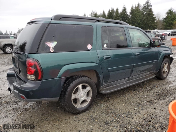 2005 Chevrolet TrailBlazer LS with VIN 1GNET16S156174201, listed as a Copart auction lot 50098575 with 151,250 mi miles and Salvage Title. Bid and sale history available at carsss.com. Image 3.