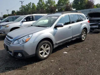 2013 Subaru Outback 2.5i Limited with VIN 4S4BRBKC4D3318737, listed as a Copart auction lot 65179274 with 196,589 mi miles and Clean Title. Bid and sale history available at carsss.com. Image 1.