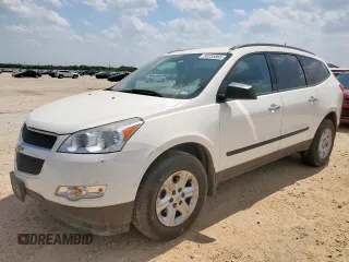 2012 Chevrolet Traverse LS z VIN 1GNKRFED7CJ148133, wystawiony jako Copart lot #58255865 z przebiegiem 86 069 mil mil oraz Czysty tytuł • Clean title. Historia ofert i sprzedaży dostępna na DreamBid. Obrazek 1.
