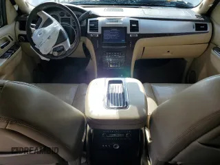 2012 Cadillac Escalade Luxury z VIN 1GYS4BEF9CR116488, wystawiony jako Copart lot #54800955 z przebiegiem 167 382 mil mil oraz Szkoda całkowita • Salvage title. Historia ofert i sprzedaży dostępna na DreamBid. Obrazek 8.