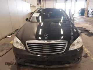 2007 Mercedes-Benz S 550 with VIN WDDNG71X17A103315, listed as a IAAI auction lot 41640707 with 136,812 mi miles and . Bid and sale history available at DreamBid. Image 12.