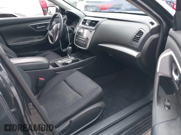 2016 Nissan Altima S with VIN 1N4AL3AP4GN344572, listed as a IAAI auction lot 42047459 with 129,336 mi miles and . Bid and sale history available at carsss.com. Image 5.