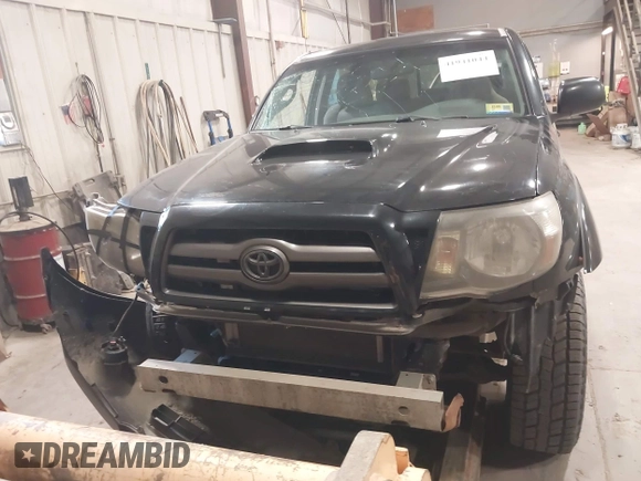 2009 Toyota Tacoma with VIN 3TMMU52N69M011591, listed as a IAAI auction lot 41941044 with 220,925 mi miles and . Bid and sale history available at DreamBid. Image 12.