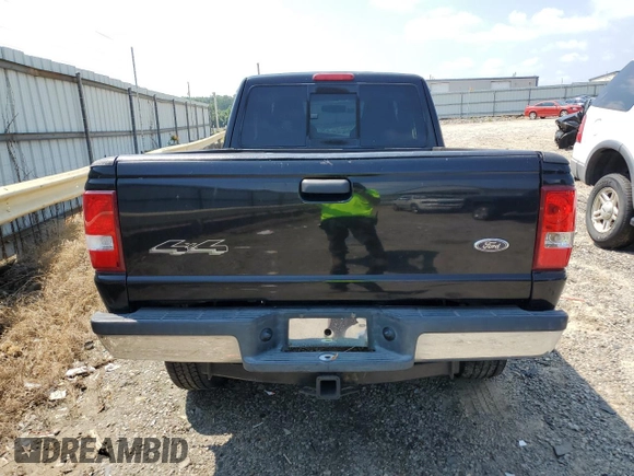 2004 Ford Ranger XL Fleet with VIN 1FTZR45E24PA01205, listed as a Copart auction lot 61978125 with 201,603 mi miles and Salvage title. Bid and sale history available at DreamBid. Image 6.
