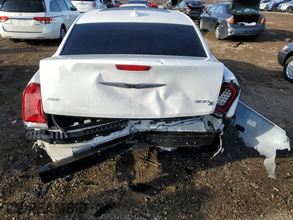 2017 Chrysler 300 S with VIN 2C3CCAGG6HH553311, listed as a Copart auction lot 48721545 with 104,981 mi miles and Salvage Title. Bid and sale history available at DreamBid. Image 6.