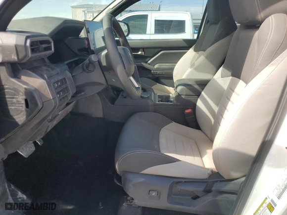 2024 Toyota Tacoma 2WD SR5 with VIN 3TYKB5FN8RT005934, listed as a Copart auction lot 49719205 with 0 mi miles and Clean Title. Bid and sale history available at carsss.com. Image 7.