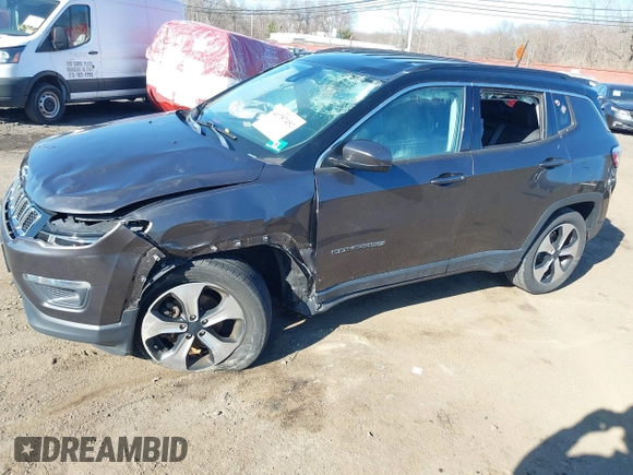 2018 Jeep Compass Altitude with VIN 3C4NJDBBXJT326322, listed as a IAAI auction lot 41757452 with 66,026 mi miles and . Bid and sale history available at carsss.com. Image 2.