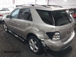 2006 Mercedes-Benz M 350 with VIN 4JGBB86E16A142859, listed as a IAAI auction lot 41867816 with 164,401 mi miles and . Bid and sale history available at DreamBid. Image 6.