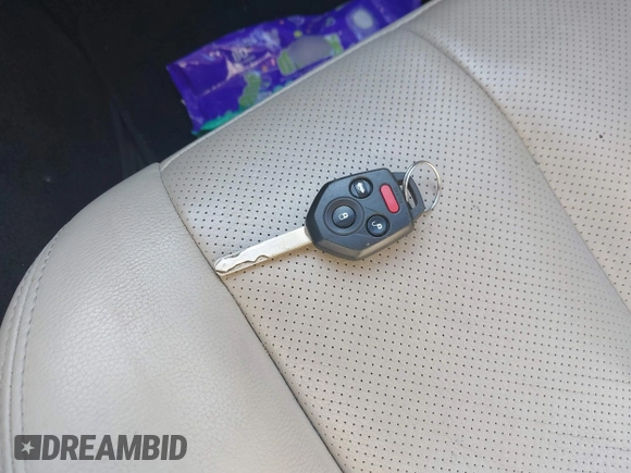 2013 Subaru Outback Limited с VIN 4S4BRBKC2D3234898, выставлен на аукционе IAAI как лот 42398113 с пробегом 204 946 миль миль и . История ставок и продаж доступна на DreamBid. Изображение 11.