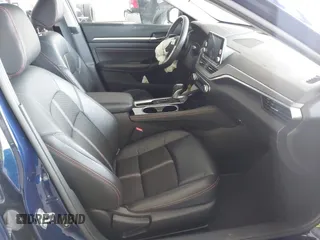 2023 Nissan Altima SR z VIN 1N4BL4CV3PN367086, wystawiony jako IAAI lot #42377083 z przebiegiem 52 417 mil mil oraz . Historia ofert i sprzedaży dostępna na DreamBid. Obrazek 5.
