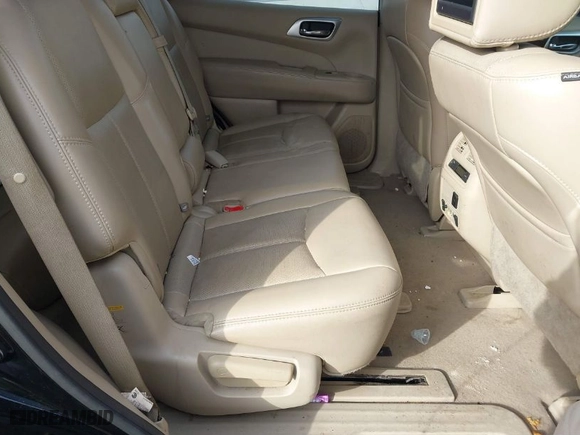 2014 Nissan Pathfinder SV with VIN 5N1AR2MM1EC702655, listed as a IAAI auction lot 41421438 with 178,030 mi miles. Bid and sale history available at carsss.com. Image 8.