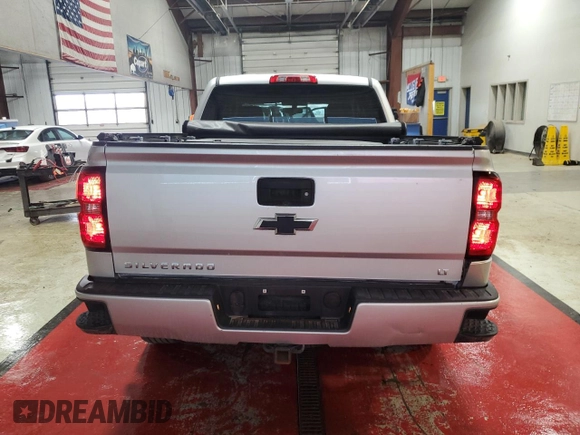 2018 Chevrolet Silverado 1500 LT with VIN 3GCUKREC8JG588990, listed as a Copart auction lot 51463175 with 101,602 mi miles and Salvage Title. Bid and sale history available at carsss.com. Image 6.