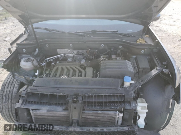 2018 Volkswagen Atlas SEL z VIN 1V2ER2CA4JC503864, wystawiony jako Copart lot #54832325 z przebiegiem 62 272 mil mil oraz Szkoda całkowita • Salvage title. Historia ofert i sprzedaży dostępna na DreamBid. Obrazek 12.