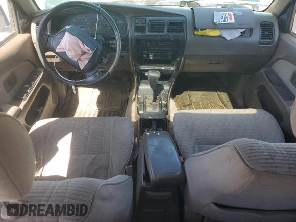 1997 Toyota 4Runner SR5 z VIN JT3GN86R9V0045678, wystawiony jako Copart lot #55056215 z przebiegiem 330 191 mil mil oraz Czysty tytuł • Clean title. Historia ofert i sprzedaży dostępna na DreamBid. Obrazek 9.