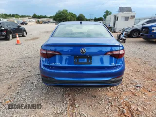 2024 Volkswagen Jetta SE with VIN 3VW7M7BU2RM024383, listed as a Copart auction lot 63048615 with 50,106 mi miles and Clean title. Bid and sale history available at DreamBid. Image 6.