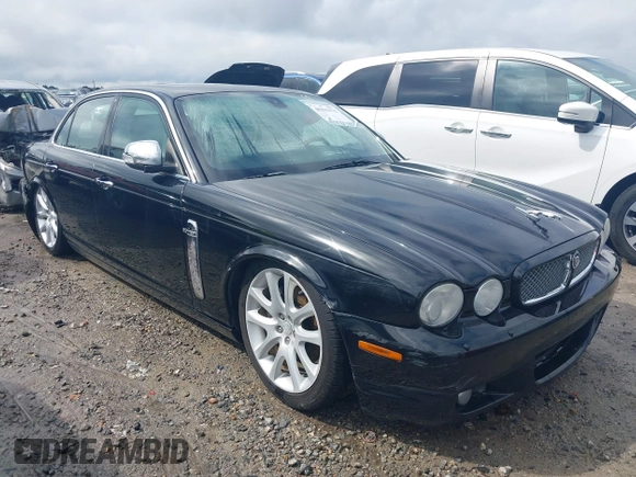 2008 Jaguar XJ 8 with VIN SAJWA71B48SH27792, listed as a IAAI auction lot 40399475 with Not Provided miles and . Bid and sale history available at DreamBid. Image 1.