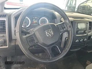2019 Ram 1500 Tradesman с VIN 3C6JR6DT0KG560768, выставлен на аукционе IAAI как лот 42835356 с пробегом 115 811 миль миль и . История ставок и продаж доступна на DreamBid. Изображение 31.