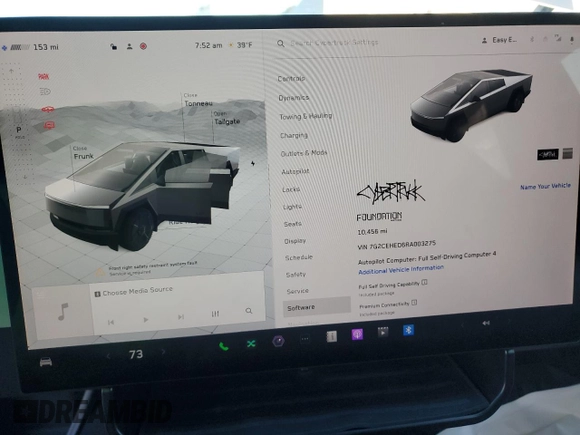 2024 Tesla Cybertruck z VIN 7G2CEHED6RA003275, wystawiony jako Copart lot #89005955 z przebiegiem 10 456 mil mil oraz Szkoda całkowita • Salvage title. Historia ofert i sprzedaży dostępna na DreamBid. Obrazek 9.