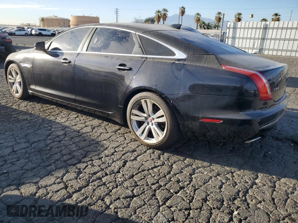 2016 Jaguar XJ Portfolio with VIN SAJWJ2GD3G8V92115, listed as a Copart auction lot 89026695 with 213,927 mi miles and Clean title. Bid and sale history available at DreamBid. Image 2.