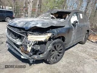 2020 Volvo XC90 Momentum with VIN YV4102CK0L1608528, listed as a IAAI auction lot 41870527 with Not provided miles and . Bid and sale history available at DreamBid. Image 2.