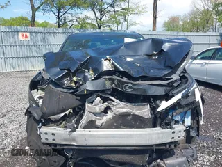 2024 Lexus TX 350 z VIN 5TDAAAB64RS003986, wystawiony jako IAAI lot #42157601 z przebiegiem Nie podano mil oraz . Historia ofert i sprzedaży dostępna na DreamBid. Obrazek 12.