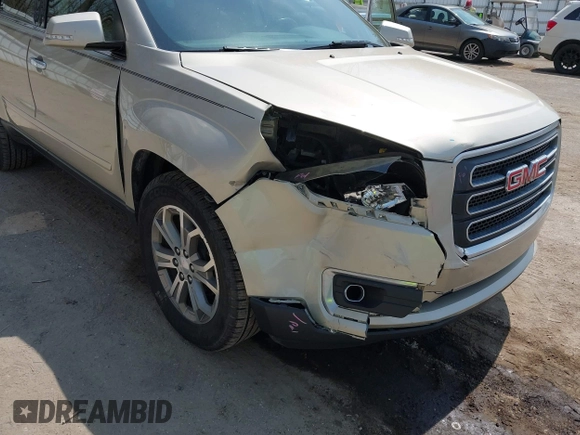 2015 GMC Acadia SLT z VIN 1GKKRSKD2FJ158888, wystawiony jako IAAI lot #42116752 z przebiegiem 156 778 mil mil oraz . Historia ofert i sprzedaży dostępna na DreamBid. Obrazek 6.