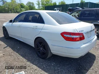 2013 Mercedes-Benz E 350 Luxury with VIN WDDHF8JB9DA770848, listed as a IAAI auction lot 42250178 with 105,889 mi miles and . Bid and sale history available at DreamBid. Image 3.