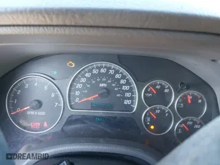 2005 GMC Envoy SLE with VIN 1GKDS13S352215032, listed as a IAAI auction lot 41221612 with 260,647 mi miles. Bid and sale history available at carsss.com. Image 7.