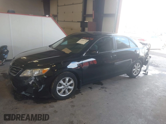 2011 Toyota Camry LE z VIN 4T4BF3EK8BR170719, wystawiony jako IAAI lot #41601748 z przebiegiem 91 368 mil mil oraz . Historia ofert i sprzedaży dostępna na DreamBid. Obrazek 2.