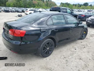 2012 Volkswagen Jetta SE z VIN 3VWDP7AJ9CM077736, wystawiony jako Copart lot #55556735 z przebiegiem 165 654 mil mil oraz Nie do naprawy • Non repairable. Historia ofert i sprzedaży dostępna na DreamBid. Obrazek 3.