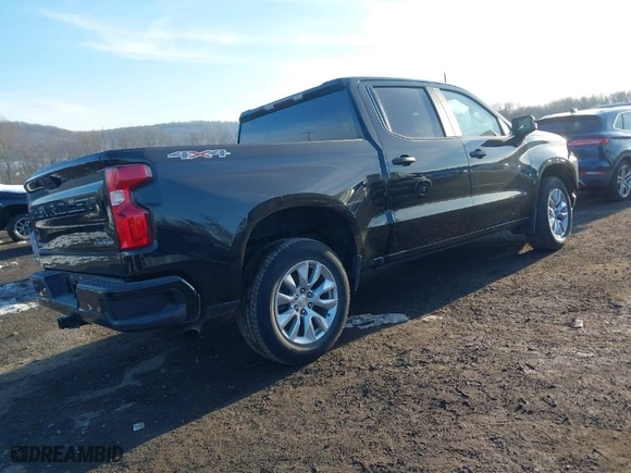2020 Chevrolet Silverado 1500 Custom with VIN 3GCPYBEK9LG380470, listed as a IAAI auction lot 41152055 with 60,369 mi miles. Bid and sale history available at carsss.com. Image 4.