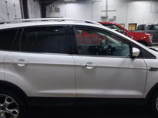 2013 Ford Escape Titanium с VIN 1FMCU9J96DUD54201, выставлен на аукционе IAAI как лот 42075287 с пробегом 147 923 миль миль и . История ставок и продаж доступна на DreamBid. Изображение 14.