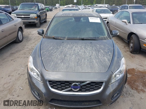 2013 Volvo C30 T5 with VIN YV1672MK1D2309946, listed as a IAAI auction lot 42059297 with 96,085 mi miles and . Bid and sale history available at DreamBid. Image 12.