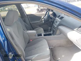 2008 Toyota Camry LE with VIN 4T1BE46K68U249123, listed as a IAAI auction lot 41751238 with 197,653 mi miles. Bid and sale history available at carsss.com. Image 5.