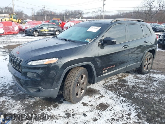 2016 Jeep Cherokee Latitude with VIN 1C4PJMCS1GW326557, listed as a IAAI auction lot 41474801 with 207,805 mi miles. Bid and sale history available at carsss.com. Image 19.