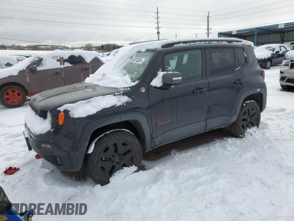 2018 Jeep Renegade Trailhawk with VIN ZACCJBCB2JPH81604, listed as a Copart auction lot 46370305 with 106,564 mi miles and Salvage Title. Bid and sale history available at carsss.com. Image 1.